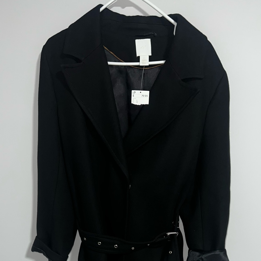 NWT black trench coat with belt